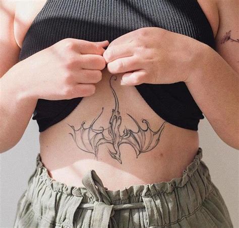 17 Sternum Tattoos to Turn Your Décolletage Into a Work of Art